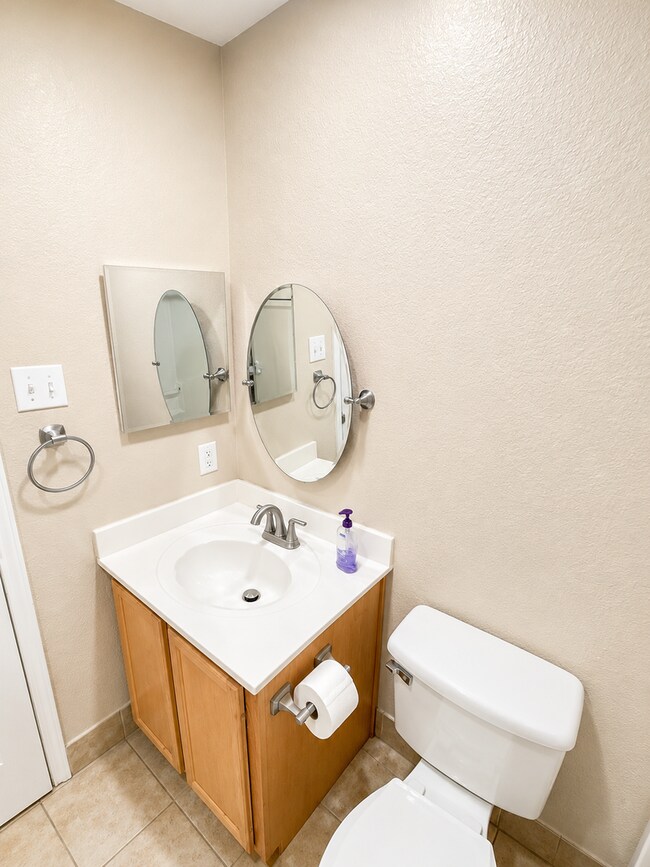 Building Photo - AVAILABLE JULY 15; APPLY AT OUR WEBSITE TODAY!!