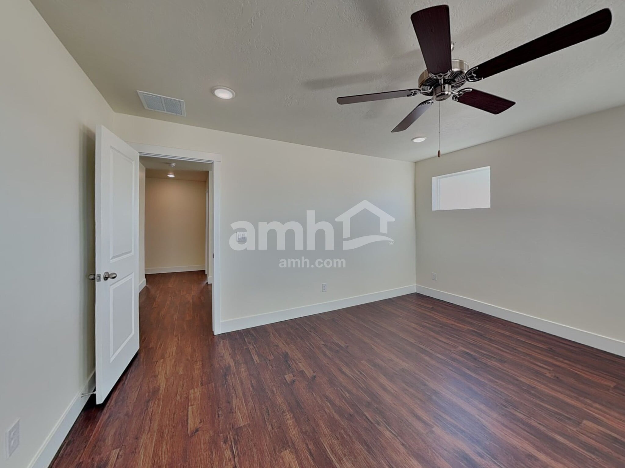 Building Photo - 10047 W Raleigh St