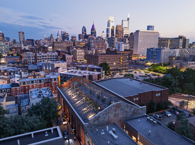 Building Photo - 1221 Mt Vernon St