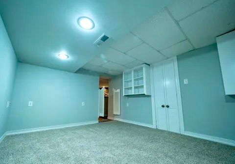 Building Photo - 34 E Liberty St