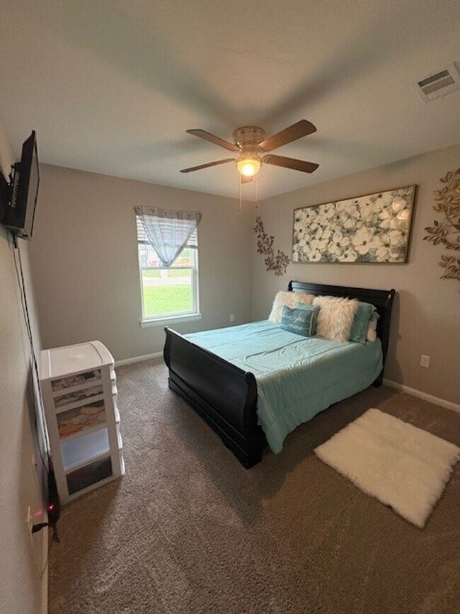 Building Photo - Great home located in Cache, OK. Mountain ...