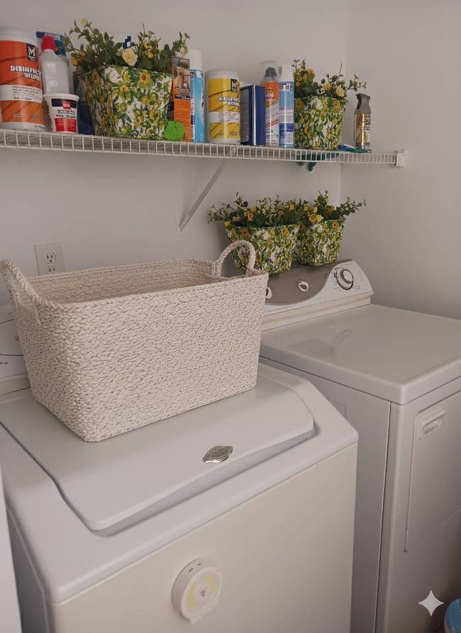 Building Photo - 5322 Grenelefe Village Rd