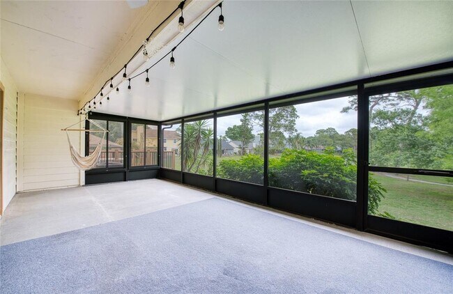 Building Photo - 2617 Bentley Dr