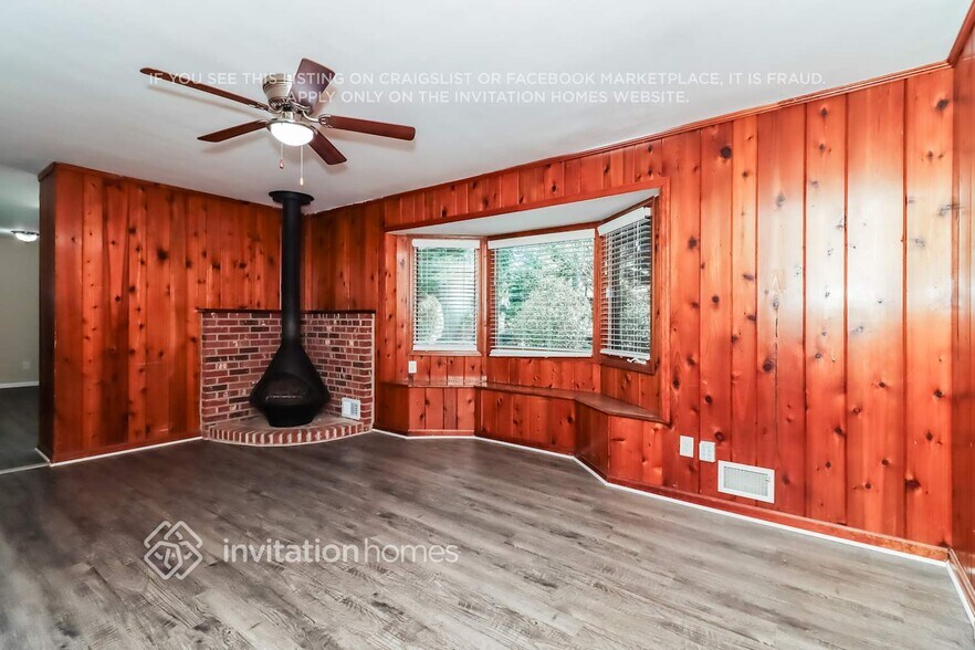 Building Photo - 4187 Castle Pines Ct