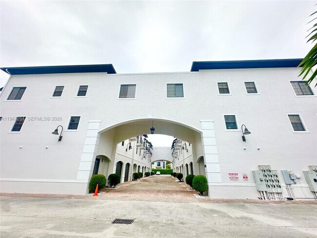 Building Photo - 7743 SW 99th St