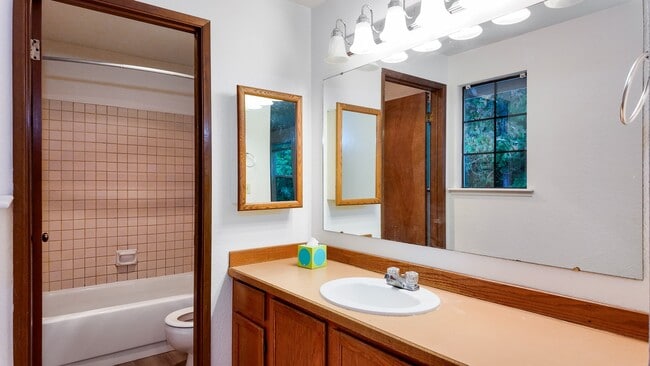 Building Photo - Bright 3-Bed Bothell Home with Attached Garage, Cozy Fireplace, and Private Garden Oasis