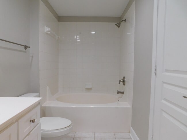 Building Photo - 1315 East Blvd