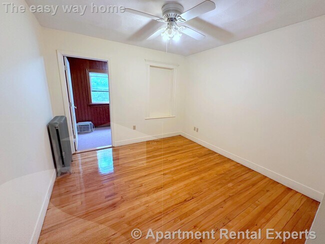 Building Photo - 257-259 Powderhouse Blvd Unit #1