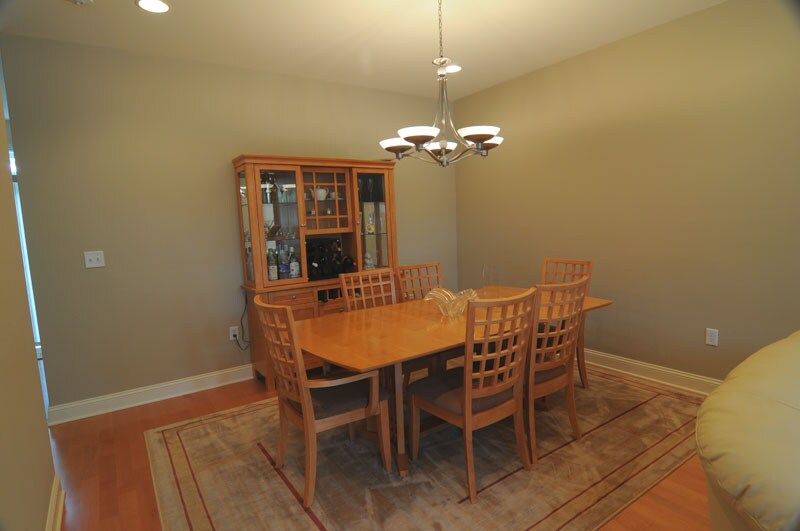 Building Photo - 167 Shinnecock Dr