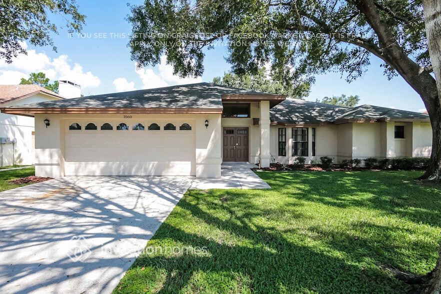 Primary Photo - 1060 Colony Arms Dr