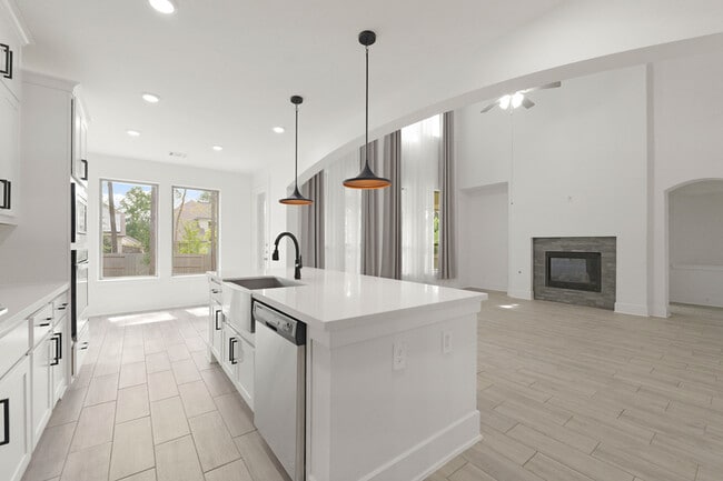 Building Photo - 406 Nocturne Rdg Dr