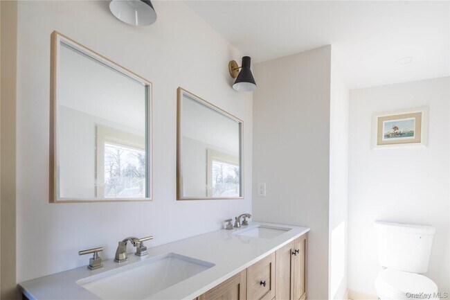 Building Photo - 2845 Hobart Rd