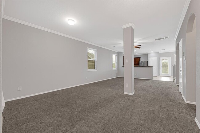 Building Photo - 8238 Bay Run Ave