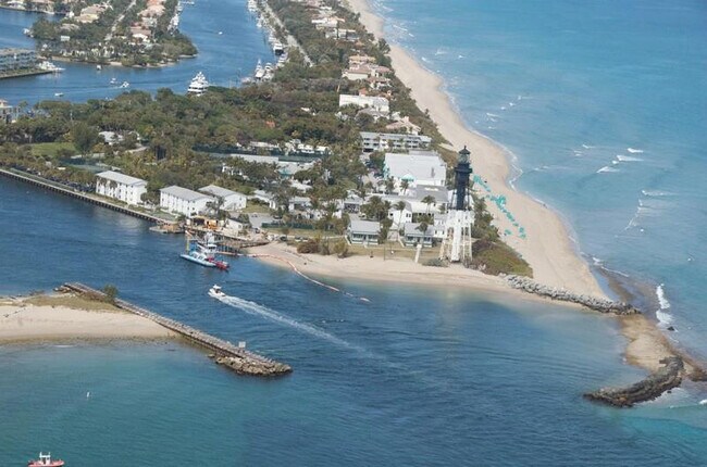 Building Photo - 1371 N Ocean Blvd