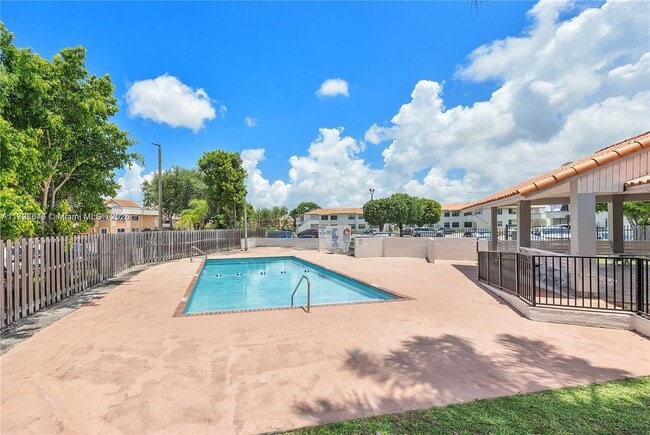 Building Photo - 14909 SW 80th St