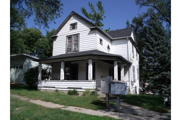 319 N 1st St. - 317-319 N 1st St