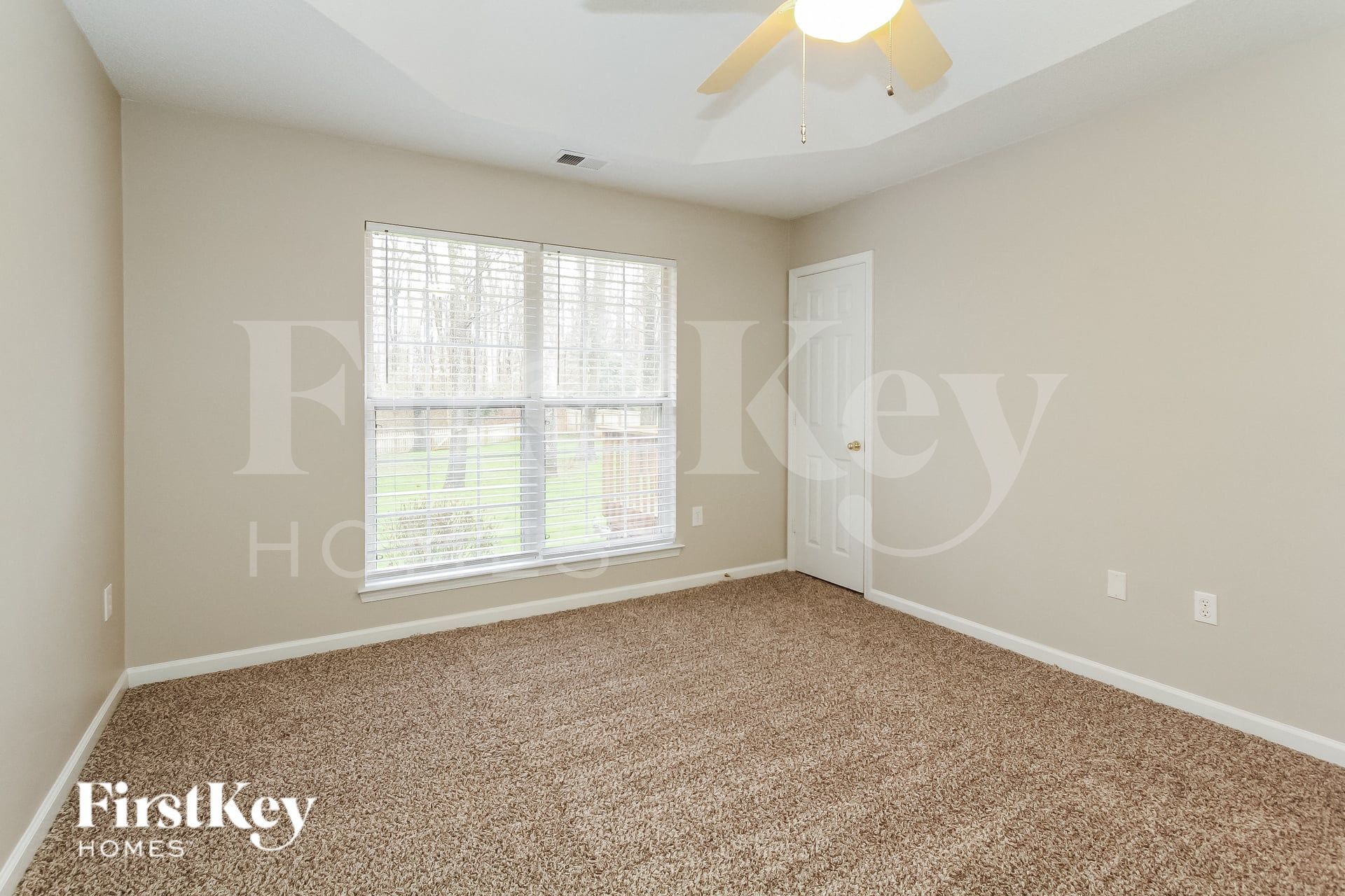 Building Photo - 16126 Amber Field Dr