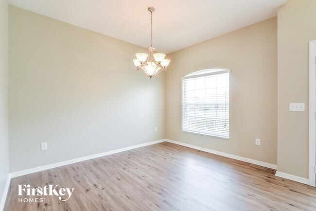 Building Photo - 1397 Normandy Heights Cir
