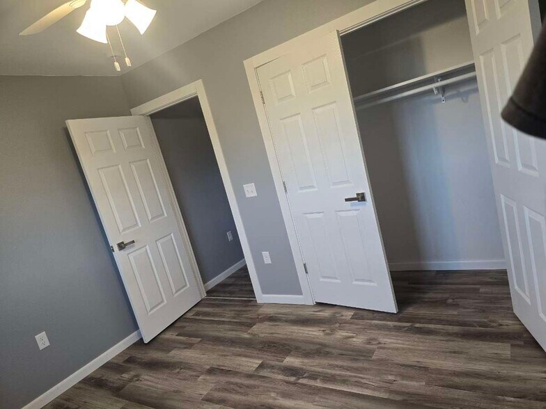 Building Photo - 1115 Olson St