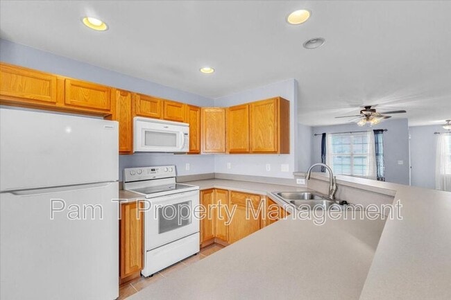 Building Photo - 37 Timber Crest Ct