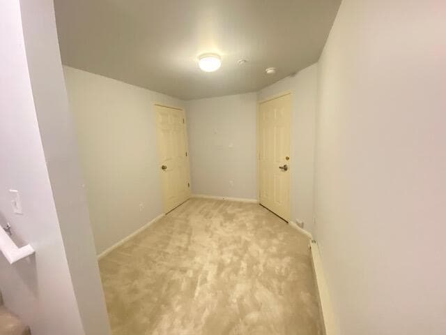 Building Photo - 119 W Oakbrook Dr