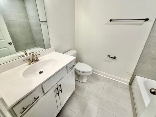 Building Photo - Move In Special! Now Leasing a Brand New 5-Bedroom 3 Bath Home in Oakland