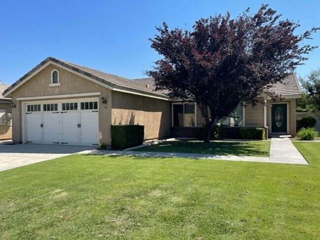 Building Photo - 104 Cedmont Dr