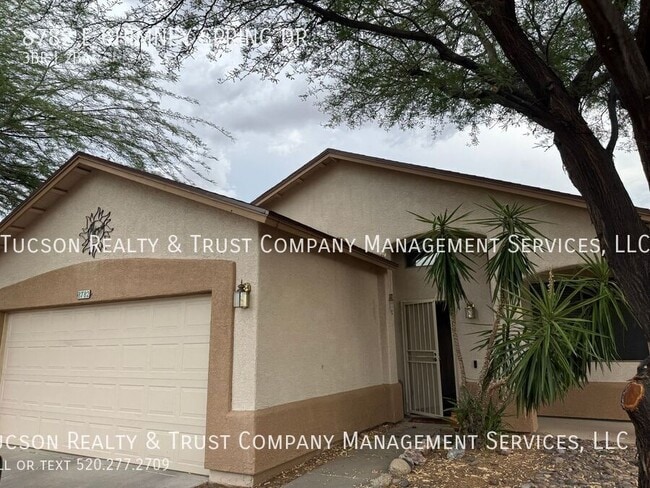 Building Photo - 8782 E Chimney Spring Dr