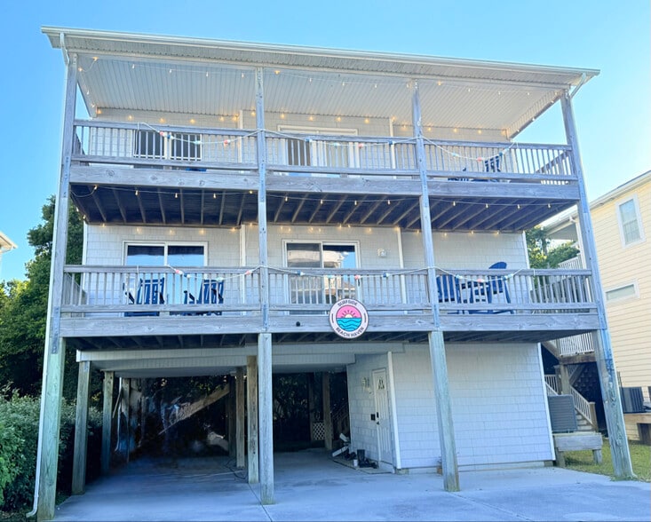 Building Photo - 105 Fairytale Ln