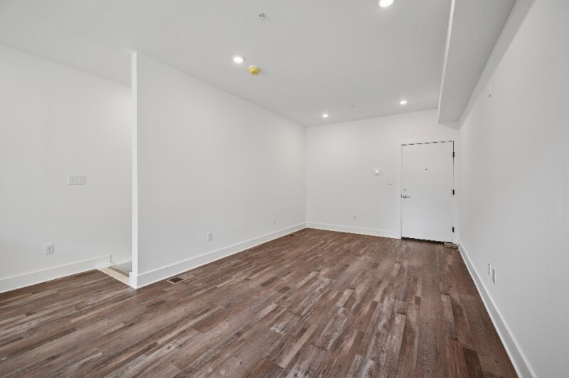 Building Photo - 3345 N 19th St