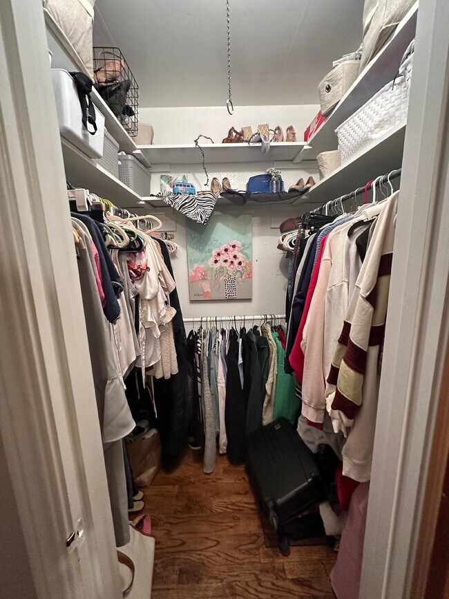 Building Photo - 3214 32nd St