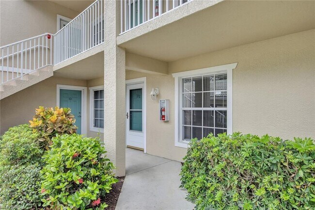 Building Photo - 25735 Lake Amelia Way