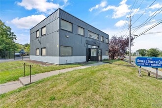 Building Photo - 2030 Erie Blvd E