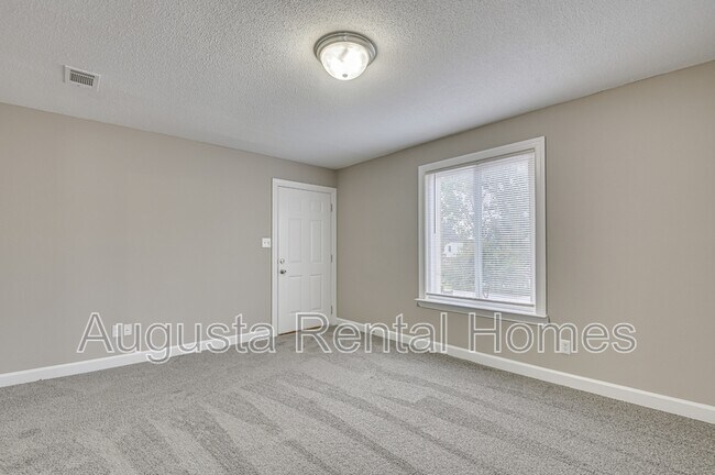 Building Photo - 4008 Wheeler Woods Rd