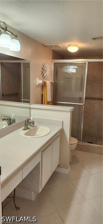 Building Photo - 221 Fox Glen Dr