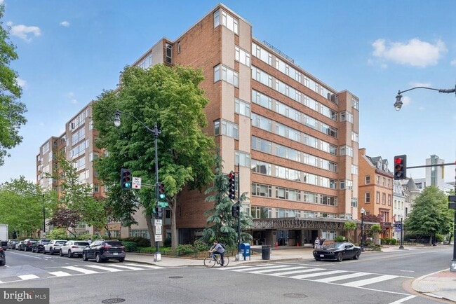 Building Photo - 1545 18th St NW