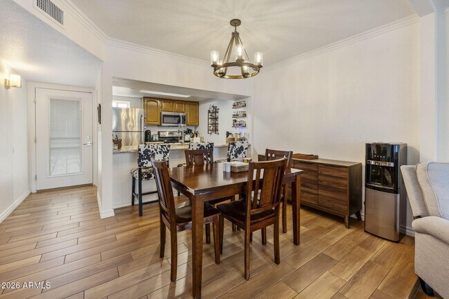 Building Photo - 3039 N 38th St