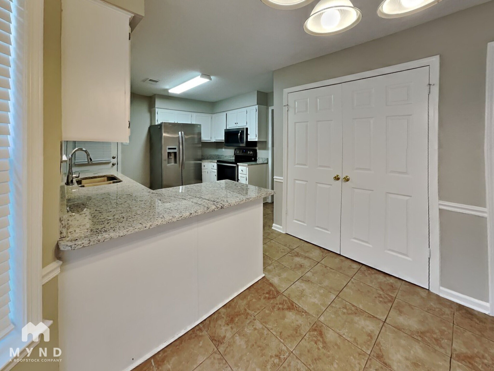 Building Photo - 2433 Dove Glen Cove