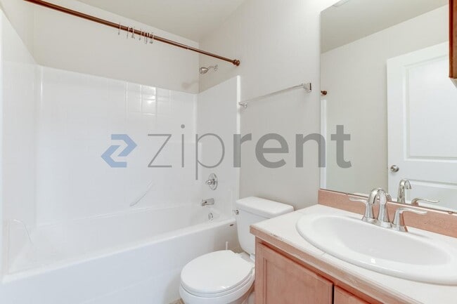 Building Photo - 18308 38th Dr SE