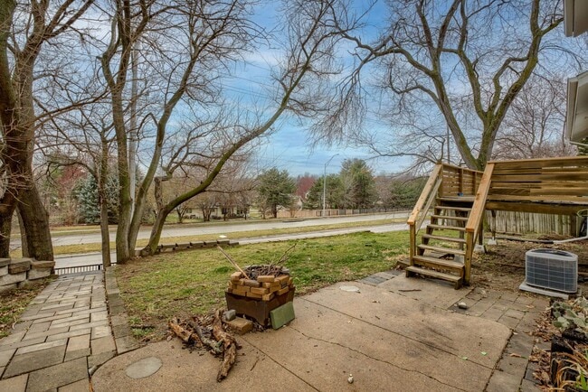 Building Photo - Great 4 Bedroom In Willow Wood!!