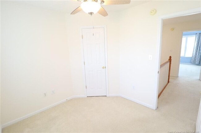 Building Photo - 416 Oak Pine Dr