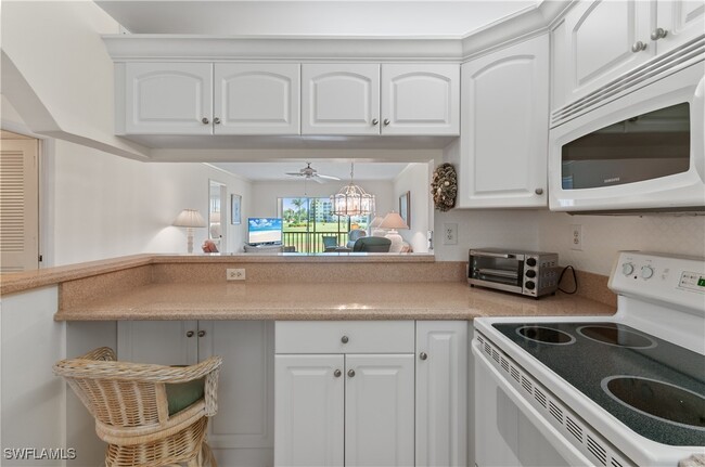 Building Photo - 41 High Point Cir S