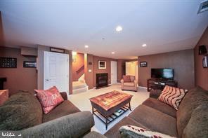 Building Photo - 634 Tantallon Ct