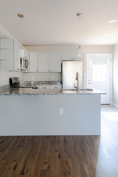 Building Photo - 856 Sims Legacy Ln