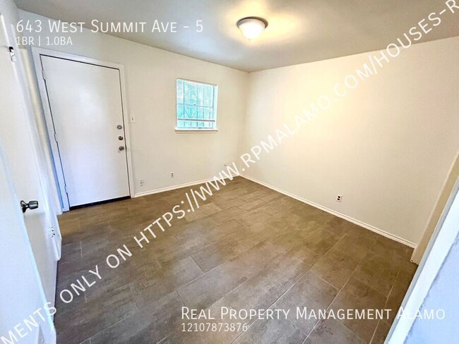 Building Photo - AVAILABLE NOW! 1 Bedroom / 1 Bath Unit Nea...