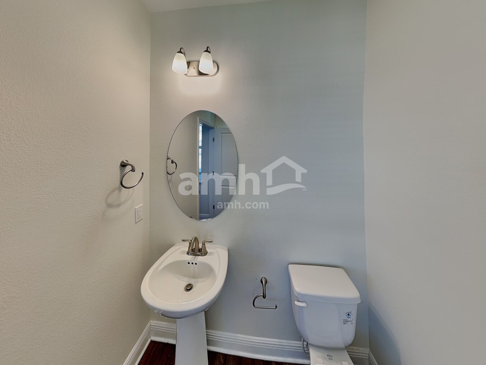 Building Photo - 804 Heavenly Dr