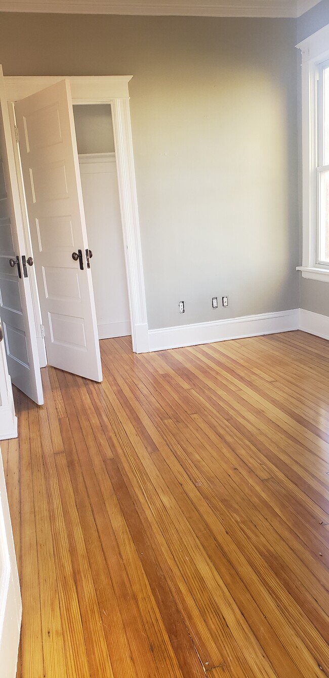 Bedroom 3 - 1132 N Ogden St