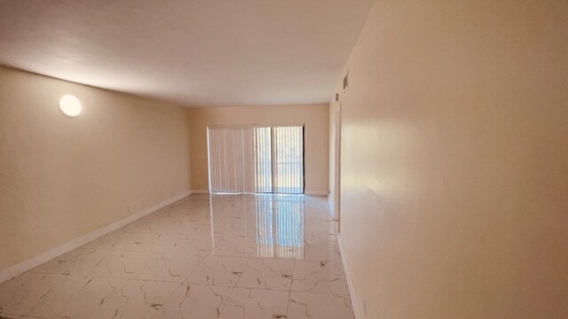 Building Photo - 4875 Lake Arjaro Dr