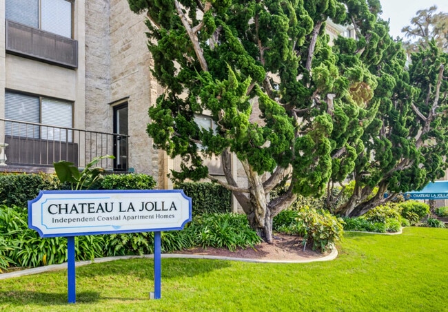 Building Photo - Chateau La Jolla, a 55+ Community