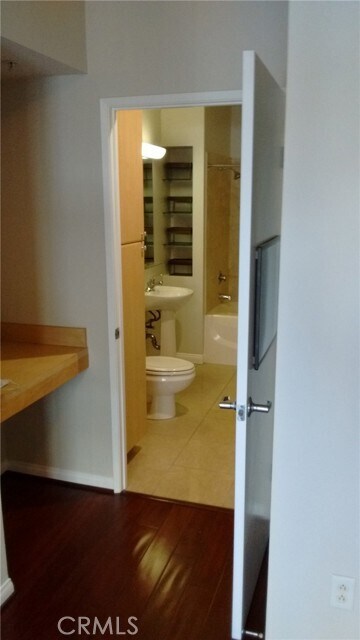 Building Photo - 488 E Ocean Blvd